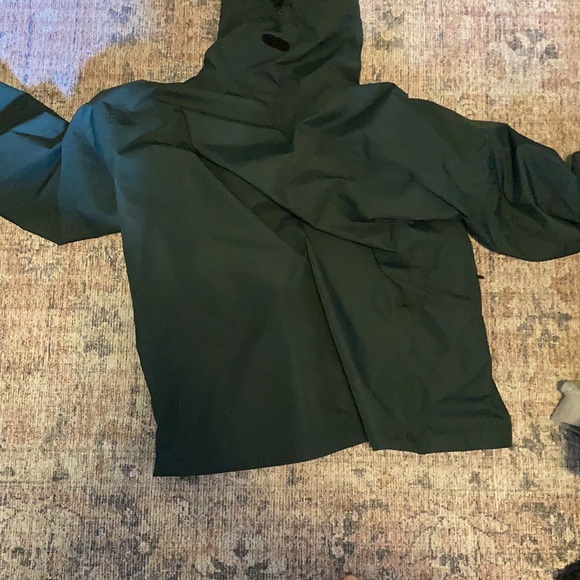 LL Bean Rain coat - Picture 2 of 3